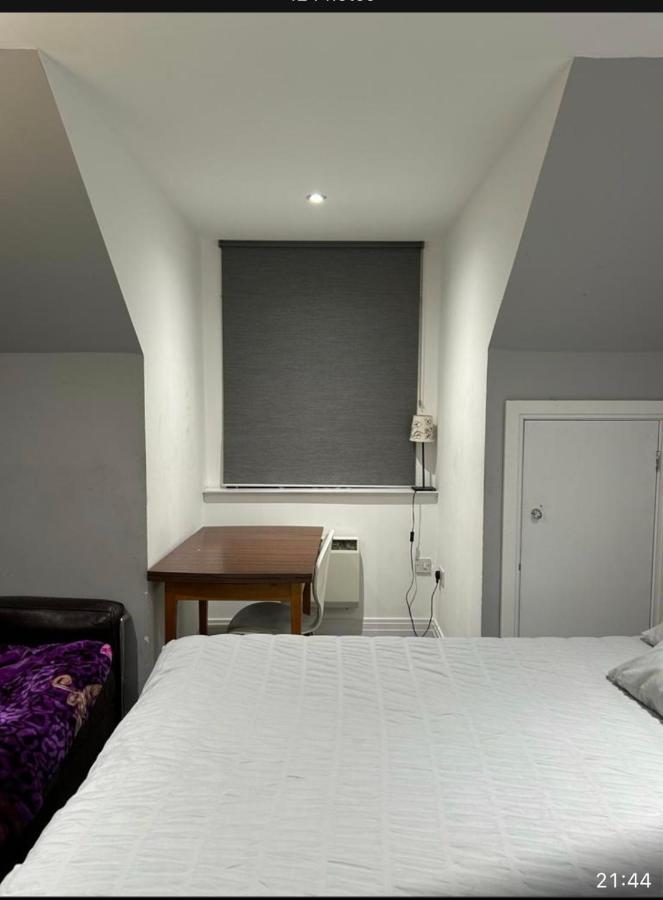 Cosy Nest In London Apartamento Hendon Exterior foto